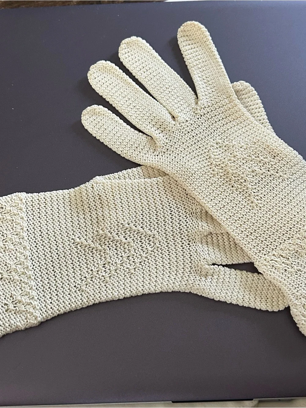 Vintage Cream Knit/crocheted Women's Gloves -very Dainty